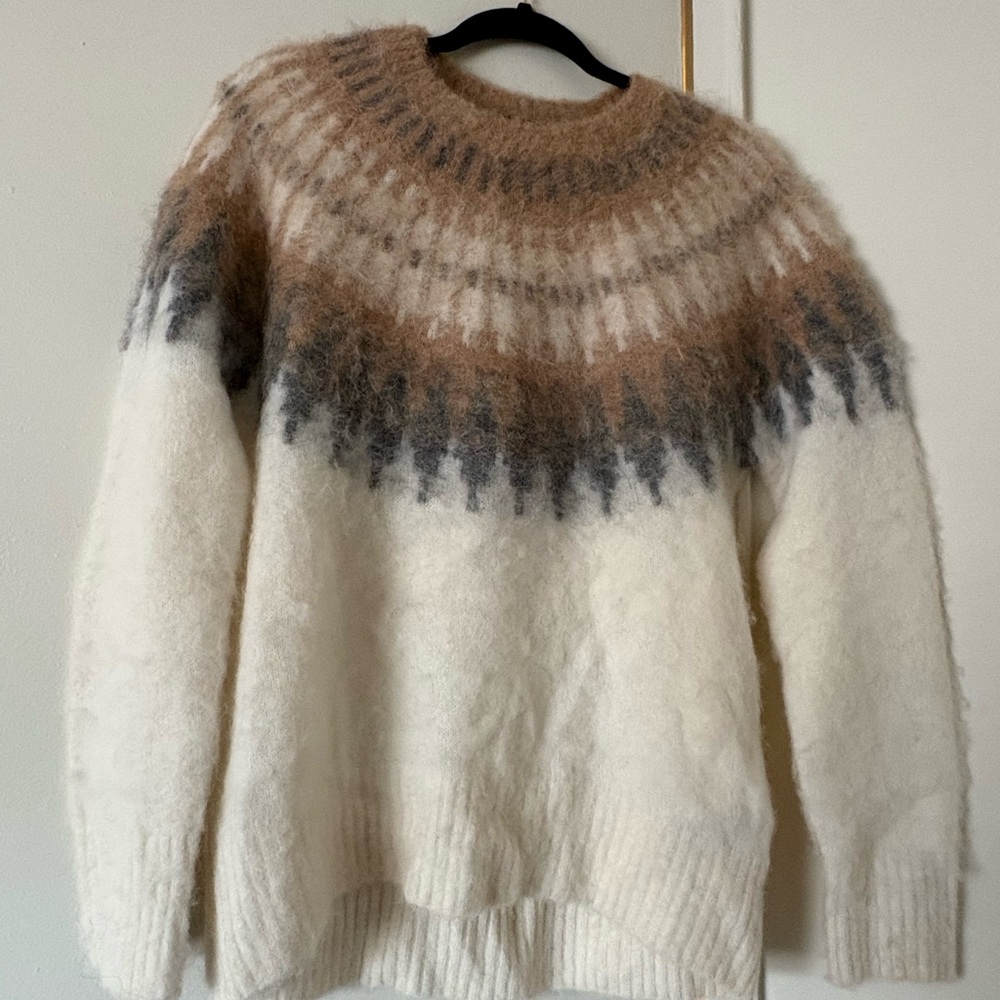Banana Republic Women's Sweater in Cream, Brown, and Gray
